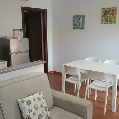 Casa Porto Pino Daire